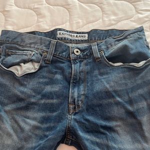 Men’s express Rocco style slim fit. 32x 30